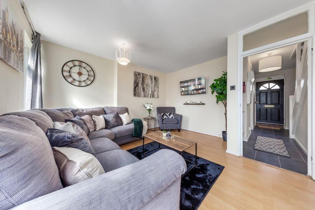 Appartamento Hyde Park 4 Bedroom Superior *
