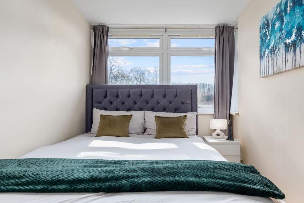 Appartamento Hyde Park 4 Bedroom Superior *