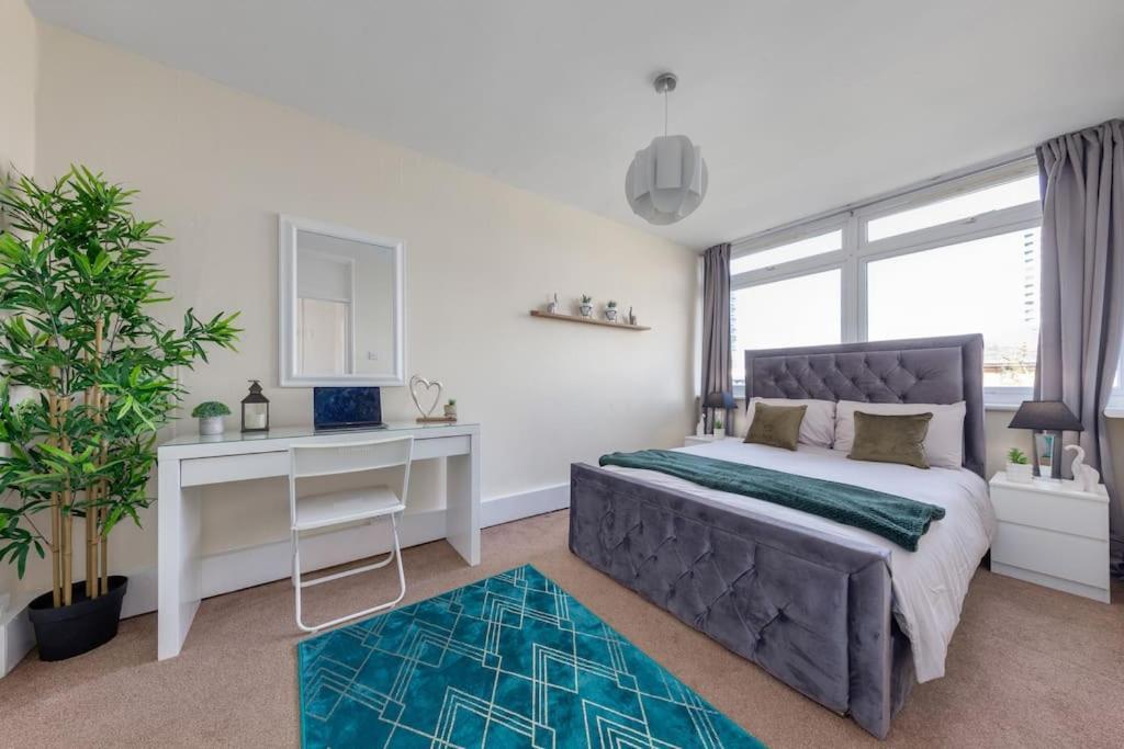 Hyde Park 4 Bedroom Superior Appartamento