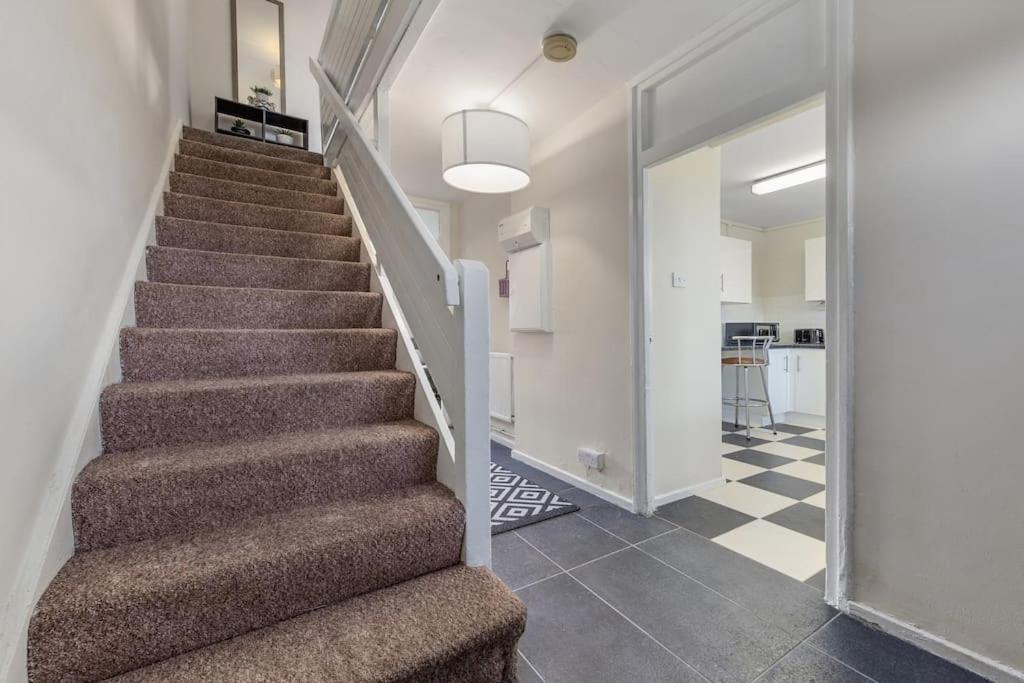Appartamento Hyde Park 4 Bedroom Superior *