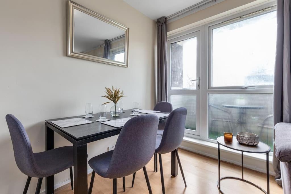 Appartamento Hyde Park 4 Bedroom Superior *