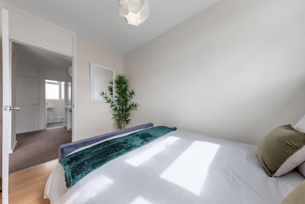 Hyde Park 4 Bedroom Superior Appartamento Londra